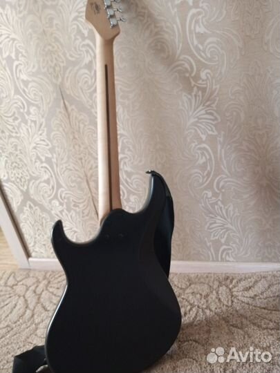 Электро гитара cort g100