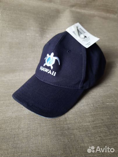 Бейсболка новая