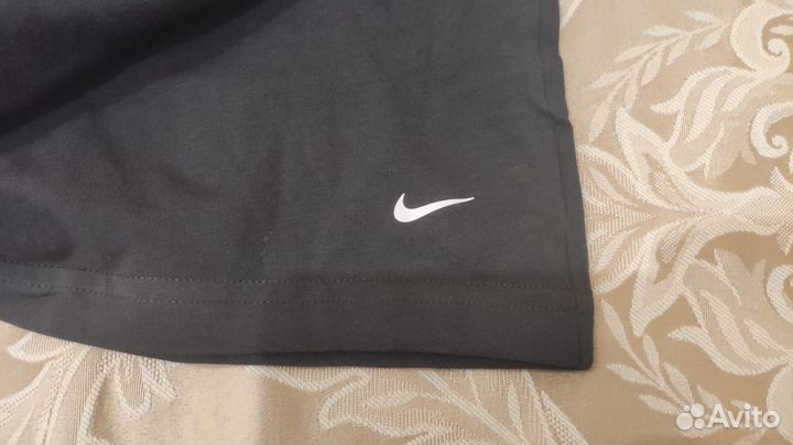 Новые футболки Nike 2шт, XL, оригинал