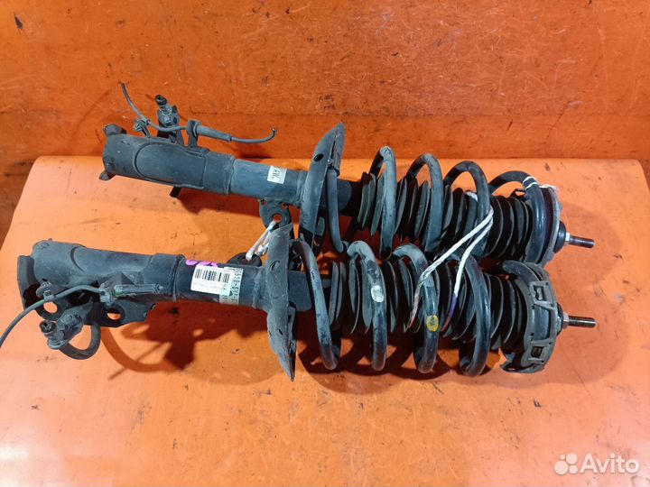 Стойка Honda Freed GB3 (Переднее)