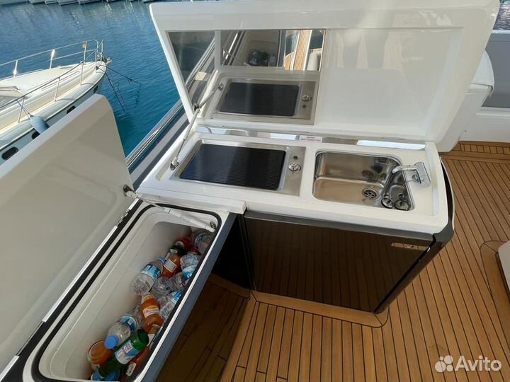 Моторная яхта Princess 60 2015 г.в