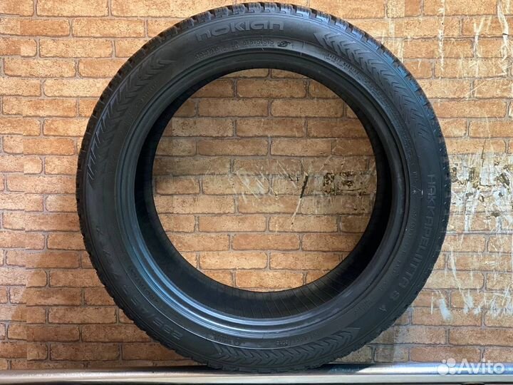 Nokian Tyres Hakkapeliitta 8 235/45 R17