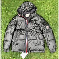 Пуховик moncler