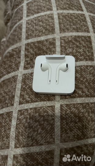 Наушники earpods