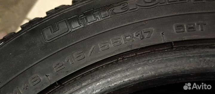 Goodyear UltraGrip 215/55 R17