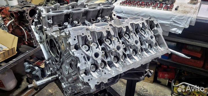 Двигатель VK56 / год гарантии