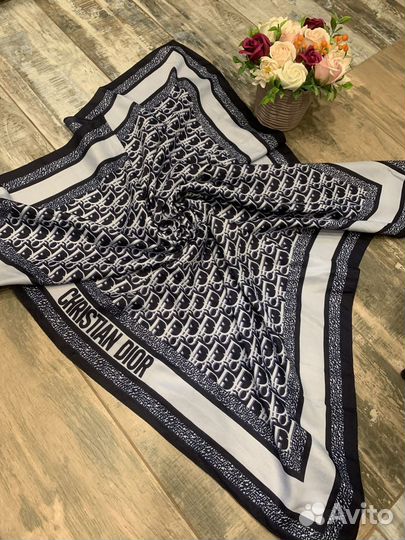 Платок хлопковый с вискозой Dior синий с голубым