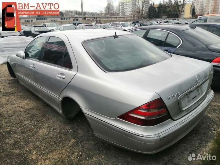 Накладка декоративная на торпедо Mercedes-Benz S W