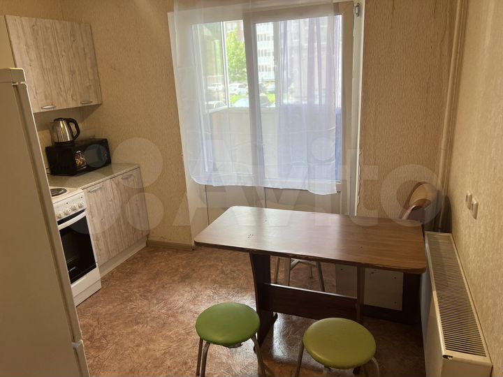 1-к. квартира, 40 м², 1/17 эт.