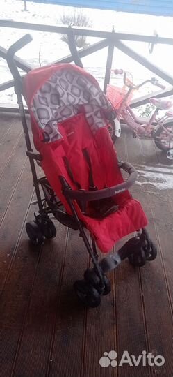 Прогулочная коляска трость