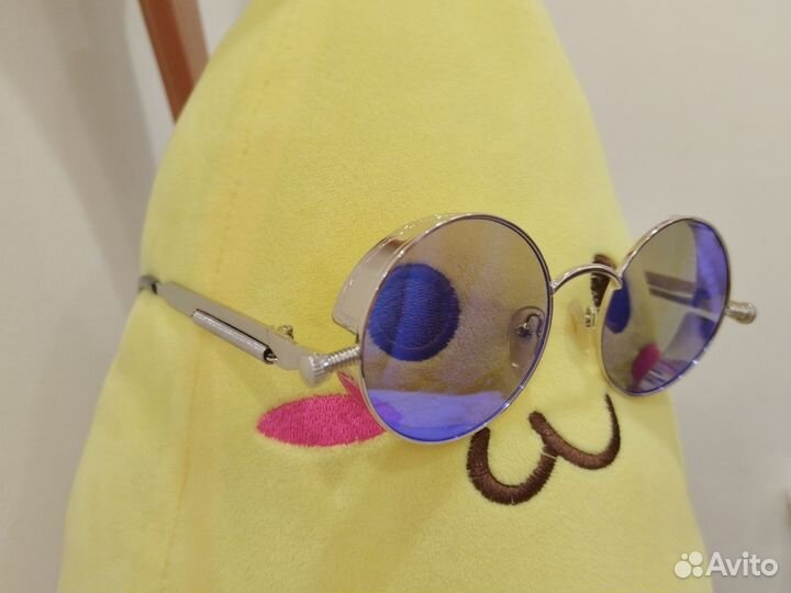 Очки солнцезащитные