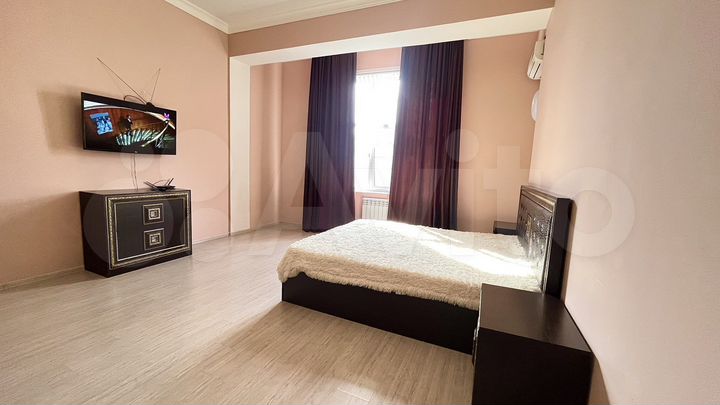 1-к. квартира, 40 м², 2/4 эт.
