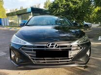 Hyundai Elantra 2.0 AT, 2018, 61 233 км, с пробегом, цена 1 230 000 руб.