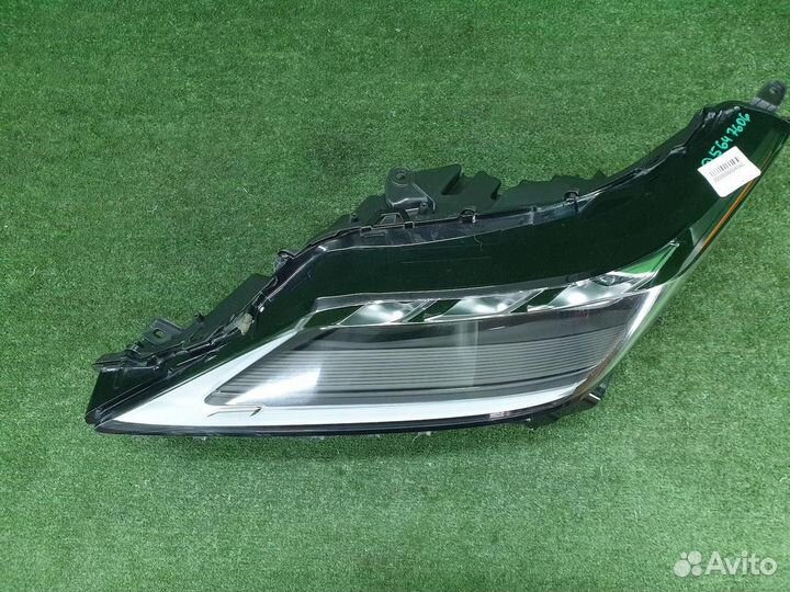 Фара левая Lexus RX200t/RX300/RX350/RX350L/RX450h