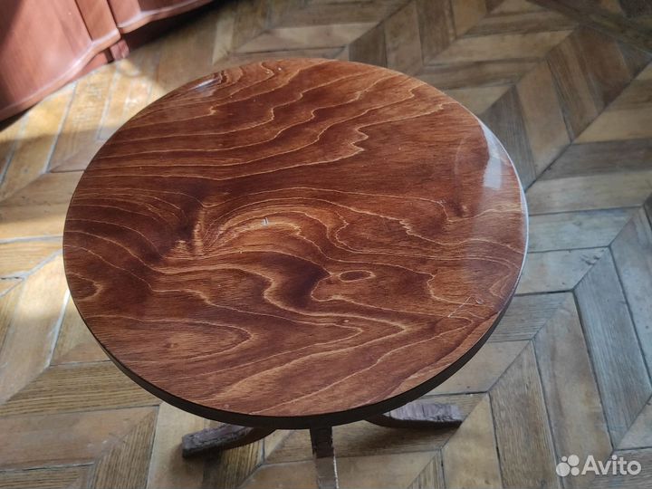 Стульчик для пианино