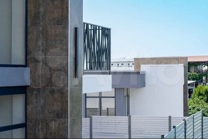 Дом 170 м² на участке 4 сот.