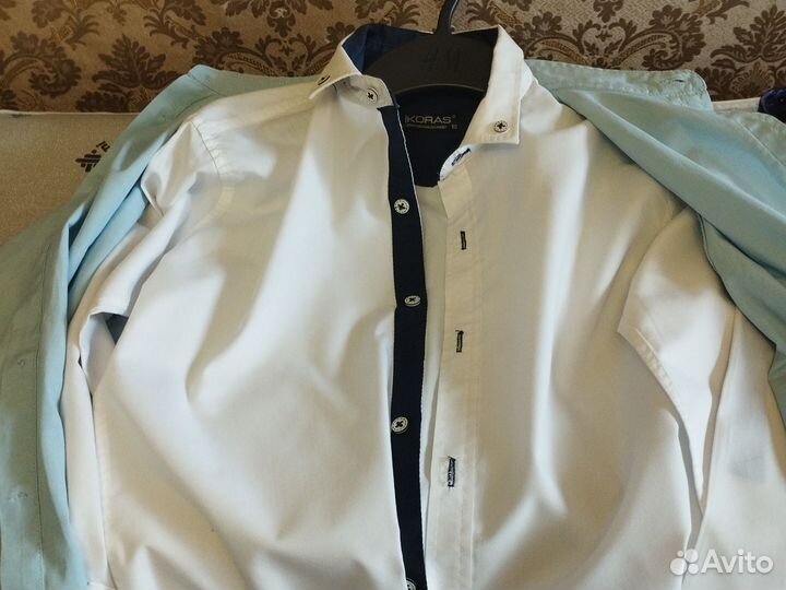 Две хлопковые рубашки+ галстук для школы