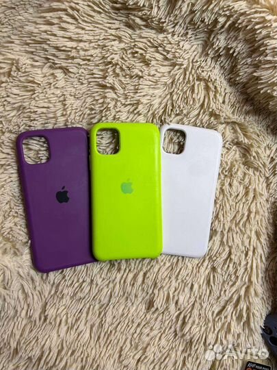 Чехол на iPhone 11
