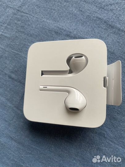 Наушники Apple earpods lightning