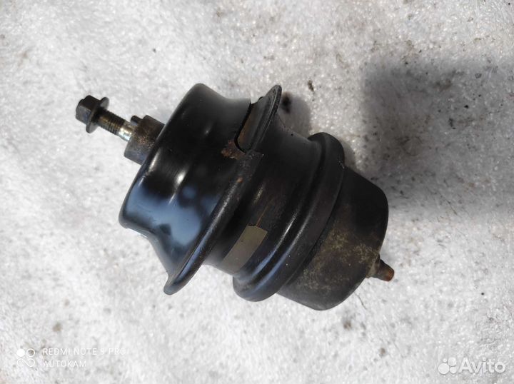 Подушка двигателя Infinity m25