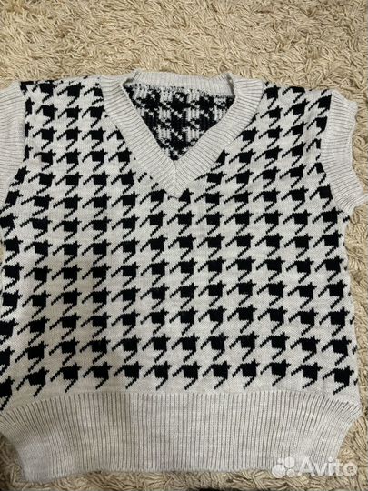 Жилетка женская