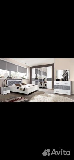 Спальный гарнитур