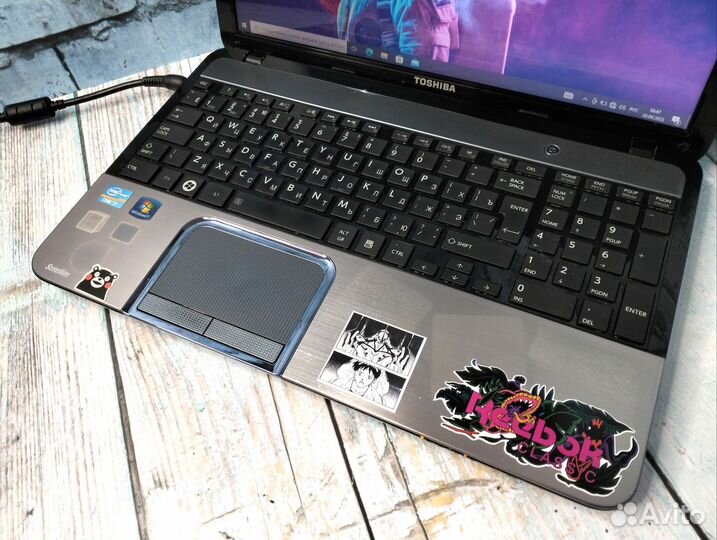 Игровой Toshiba на i7/ Radeon 7670M/ RAM 8/ SSD