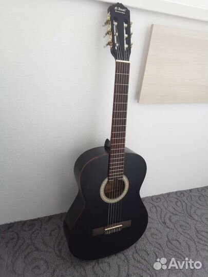 Классическая гитара Amati premium edition