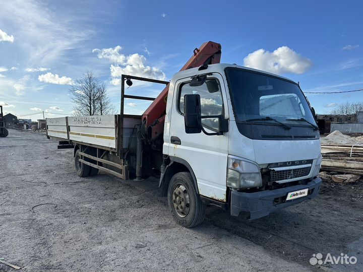 Mitsubishi Fuso Canter с КМУ, 2012