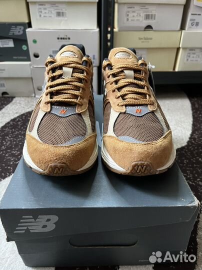 Кроссовки New Balance 2002R Gore-Tex Tobacco