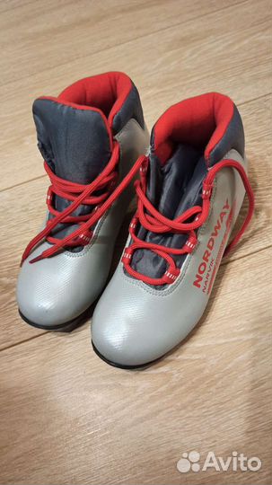 Лыжные ботинки Nordway 35 размер