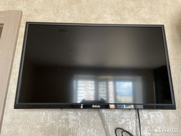 Телевизор BBK SMART tv бу 24 дюйма