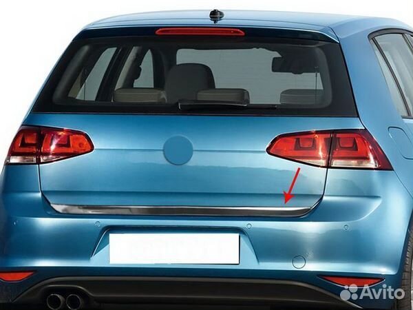 Накладка на нижнюю кромку крышки багажника Volk