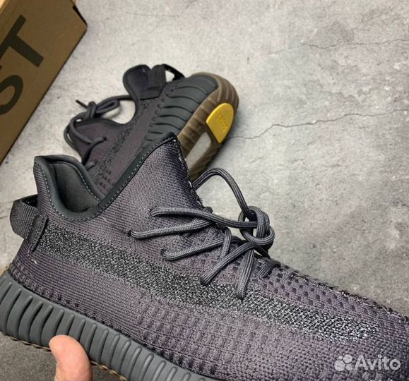 Кроссовки Adidas Yeezy Boost 350 V2 Cinder