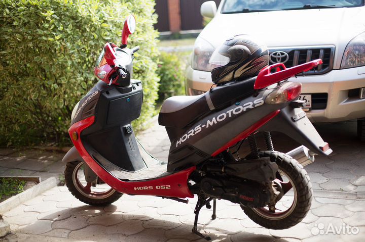 Скутер hors-motors