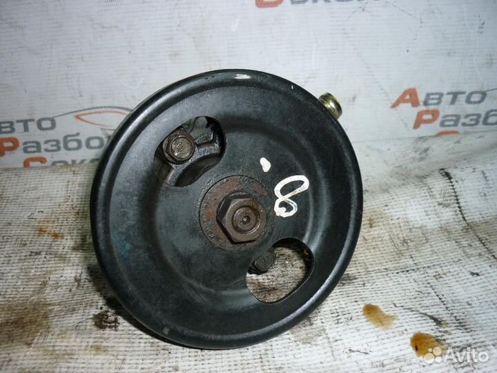 Насос гидроусилителя Mitsubishi Pajero \Montero S