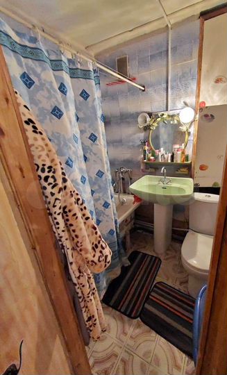 2-к. квартира, 42 м², 3/4 эт.