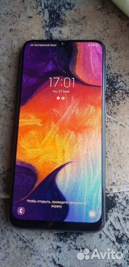 Samsung Galaxy A50, 4/64 ГБ