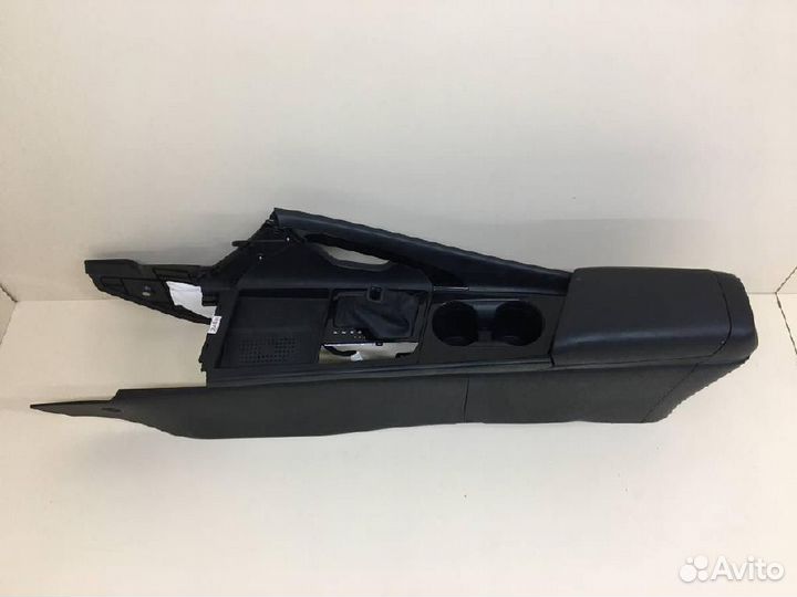 Консоль Hyundai Elantra