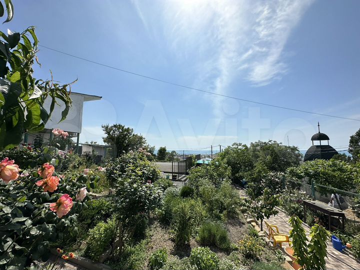 Комната 15 м² в 1-к., 1/2 эт.