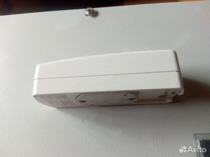 Звещатель охранный вибрационный 