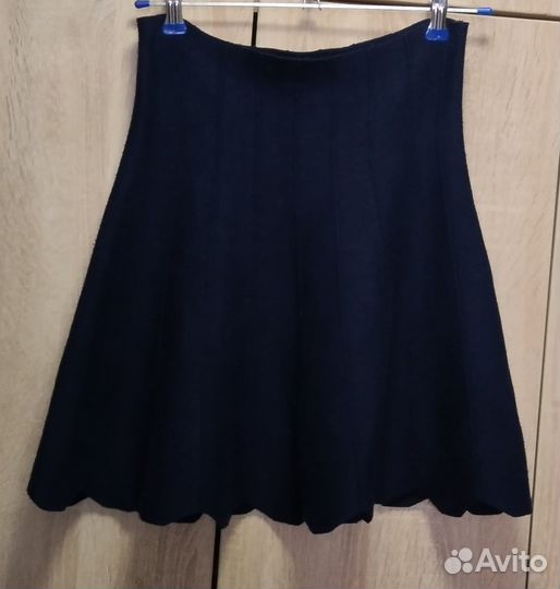 Школьные блузки,юбки,костюм для девочки,44-46 р