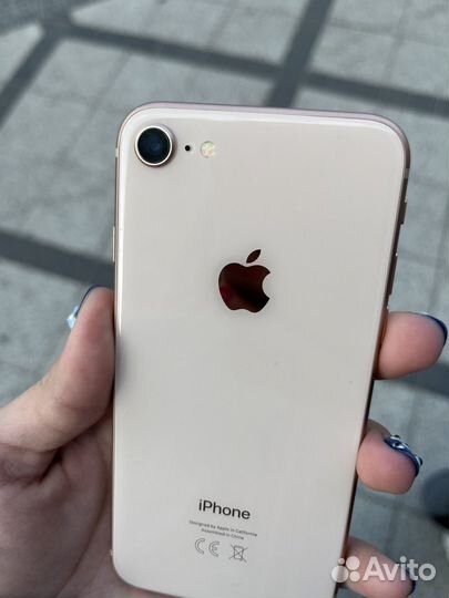 iPhone 8, 128 ГБ