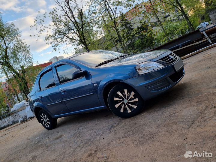 Renault Logan 1.6 AT, 2011, 190 000 км