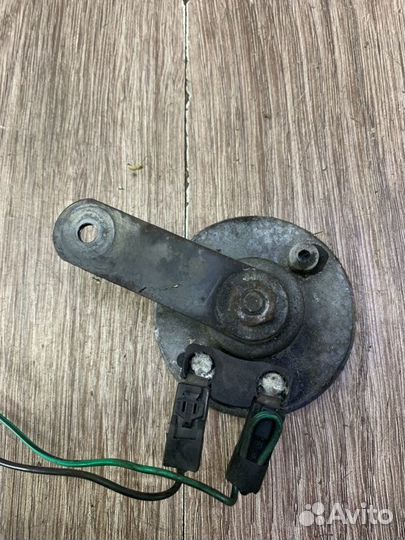 Сигнал Smart Forfour M134.910 2006