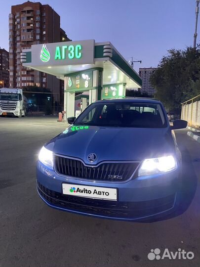 Skoda Rapid 1.6 МТ, 2017, 215 000 км