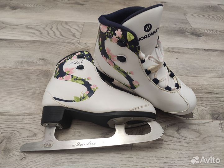 Коньки женские