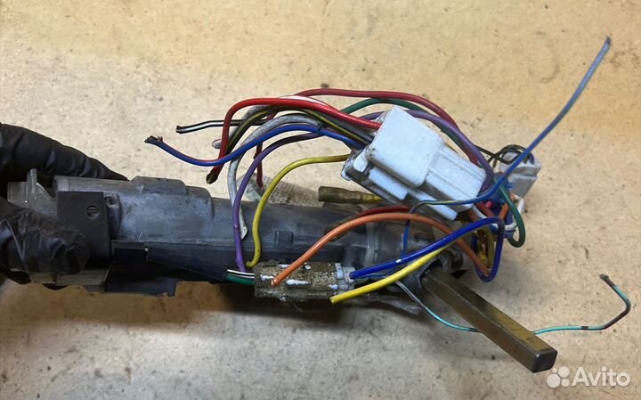 Замок зажигания Toyota 1003572