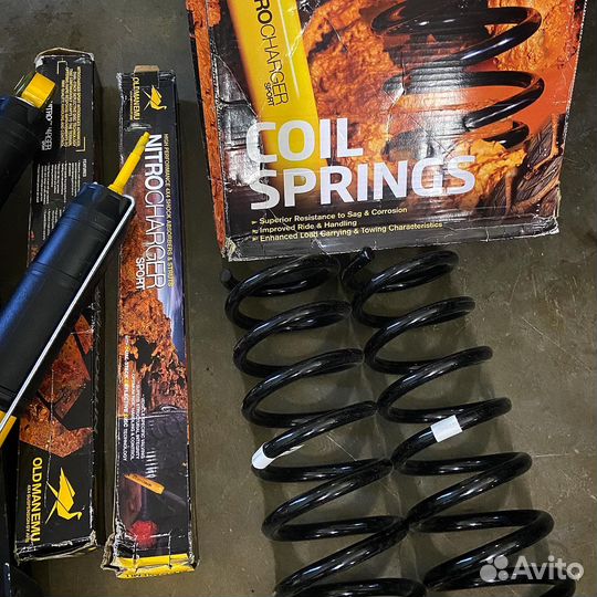 Комплект подвески OME Toyota Land Cruiser 200