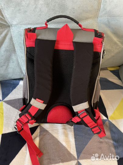 Рюкзак школьный для мальчика гризли